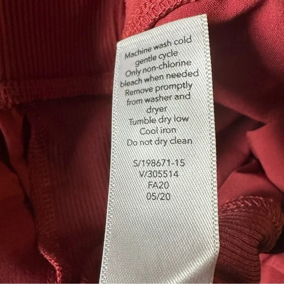 Athleta Brooklyn Ankle Pant Cinnamon Red Travel Lightweight Business Casual Pant - Picture 11 of 14